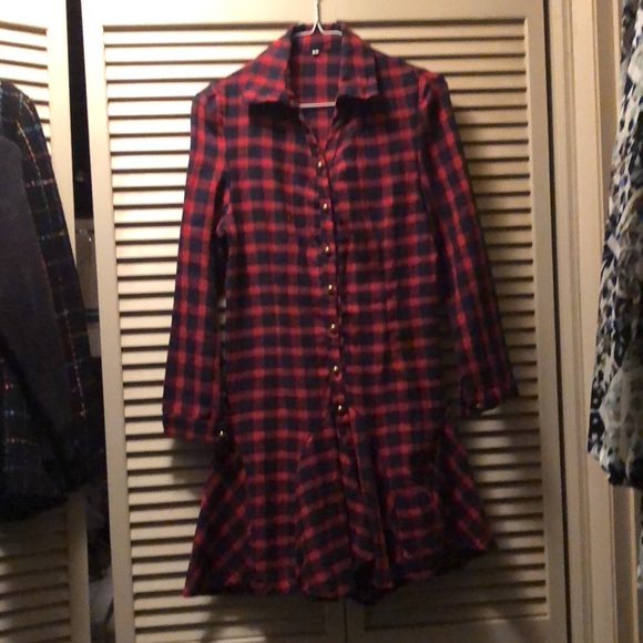 No tags except L for large, but appears medium - Picture 3 of 4